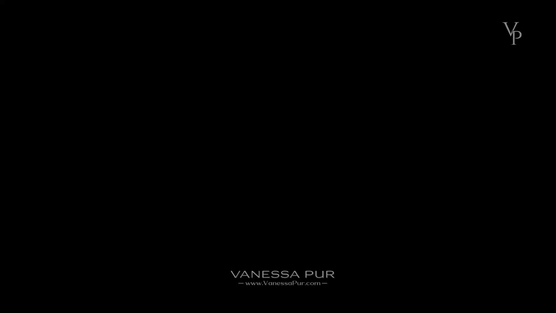 VanessaPur — The home of everything: fashion, beauty and lifestyle with a personal signature.